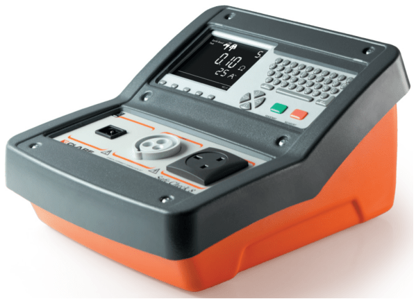 轻巧方便的多功能安规测试仪