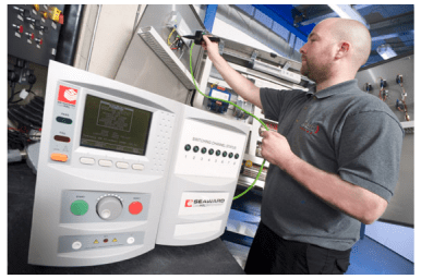 多功能安规测试仪SEAWARD Hal确保发动机系统控制面板符合标准